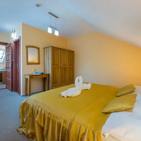 Polovnik Hotel 3*