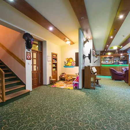 Hotel Polovnik 3*