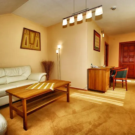 Hotel Polovnik Demanovská Dolina