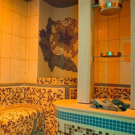Hotel Polovnik 3*
